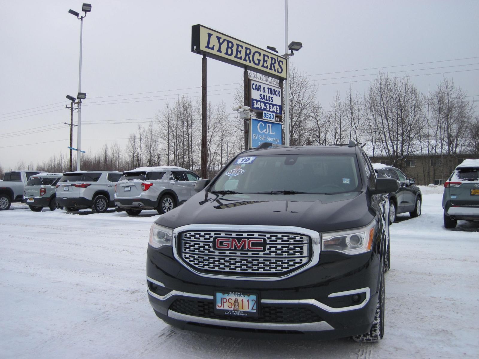 2019 black /black GMC Acadia Denali AWD (1GKKNXLS8KZ) with an 3.6L V6 DOHC 24V engine, 6A transmission, located at 9530 Old Seward Highway, Anchorage, AK, 99515, (907) 349-3343, 61.134140, -149.865570 - Loaded GMC Acadia Denali AWD come take a test drive. - Photo #2